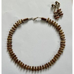 Hawaiian Gold Coral Kulamanamana haumeaae  Handmade Necklace Clip-on Earring Set